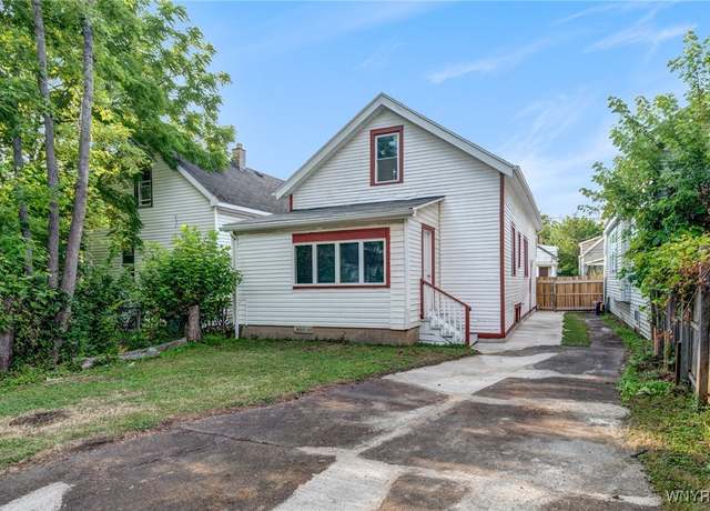Property at 79 Andover Ave, Buffalo, NY 14215, 3 beds, 2 baths