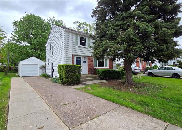 Property at 1525 Colvin Blvd, Tonawanda, NY 14223, 3 beds, 1.5 baths