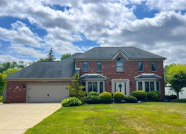 Property at 6983 Lockwood Ln, Lockport Town, NY 14094, 4 beds, 2.5 baths