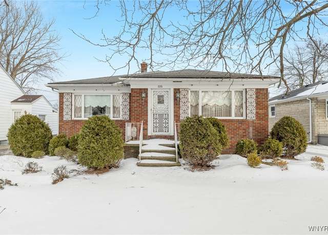 Property at 135 Toelsin Rd, Cheektowaga, NY 14225, 2 beds, 1.5 baths