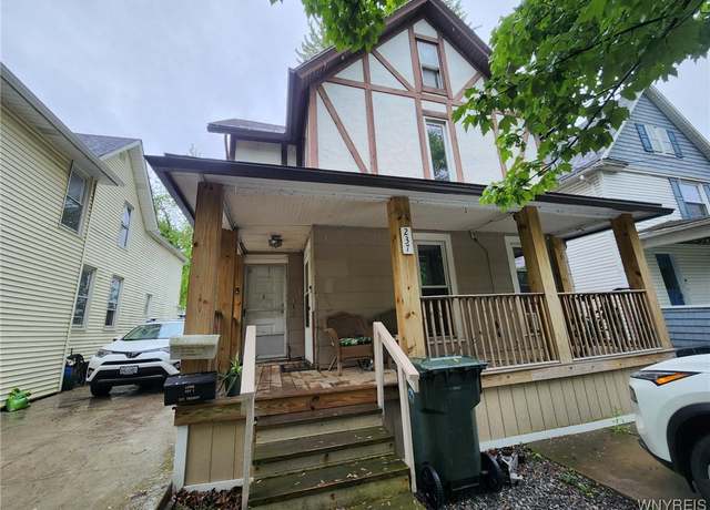 Property at 237 Tremont St, North Tonawanda, NY 14120, 3 beds, 2 baths