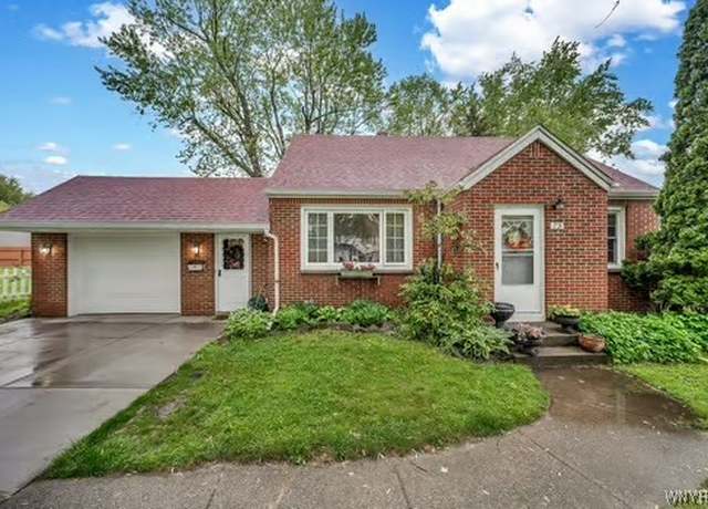 Property at 73 Fairvale Dr, Cheektowaga, NY 14225, 2 beds, 1 bath