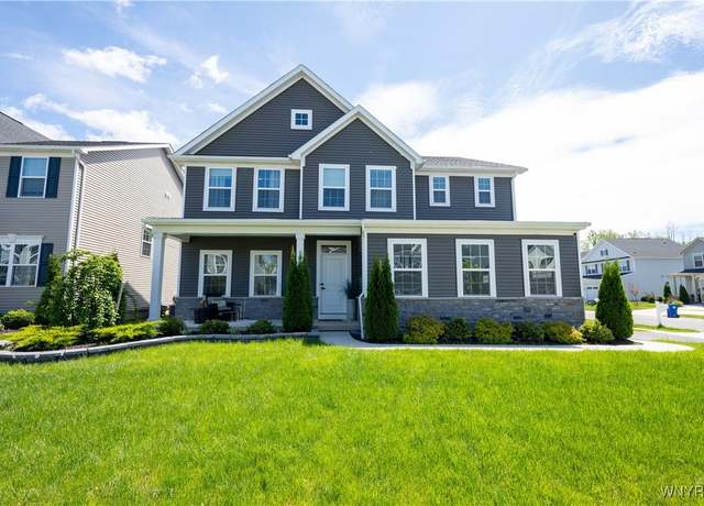 Property at 211 Sierra Dr, Amherst, NY 14228, 5 beds, 3 baths