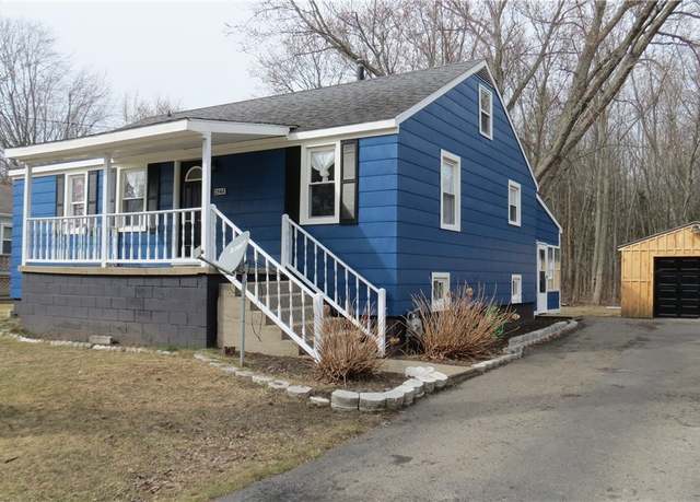 Property at 2568 Sunset Dr, Eden, NY 14057, 3 beds, 1 bath