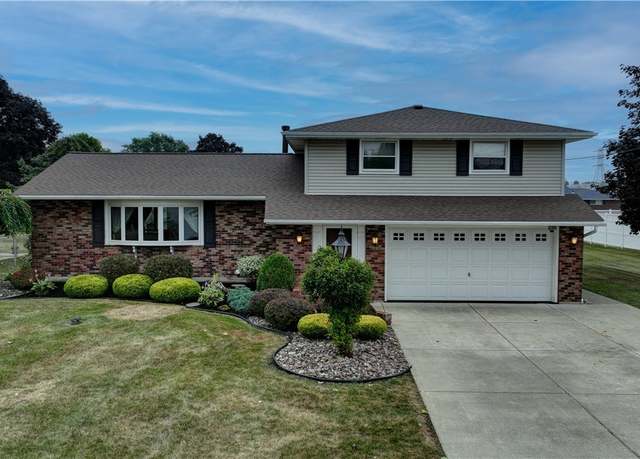 Property at 8391 Carol Ct, Niagara, NY 14304, 4 beds, 2 baths