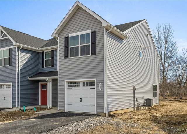 Property at 107 Grant Blvd, West Seneca, NY 14218, 3 beds, 2 baths