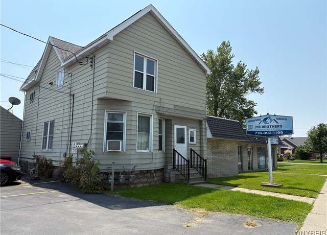 Property at 3637 Walden Ave, Lancaster, NY 14086, 3 beds, 2.5 baths