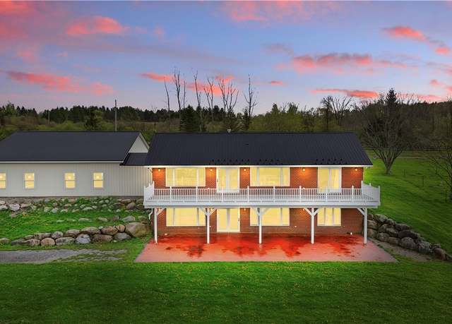 Property at 742 Centerline Rd, Sheldon, NY 14145, 5 beds, 3 baths