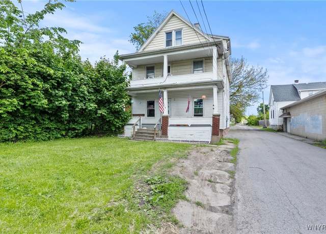 Property at 1810 Niagara St, Niagara Falls, NY 14303, 6 beds, 3 baths