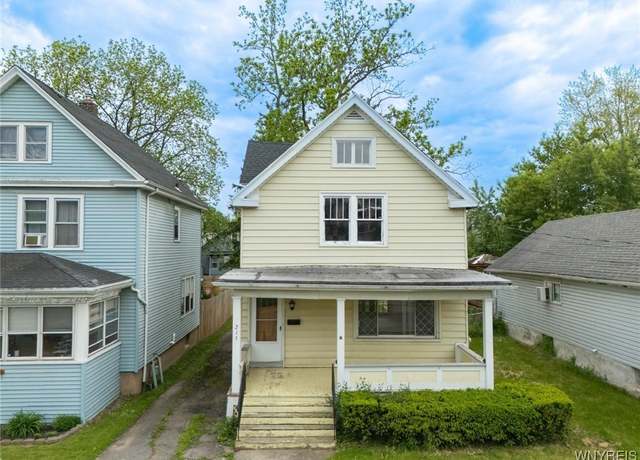 Property at 2215 South Ave, Niagara Falls, NY 14305, 3 beds, 1 bath