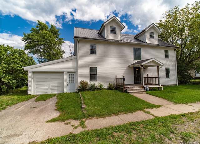 Property at 19 Hickory St, Hanover, NY 14136, 3 beds, 3 baths