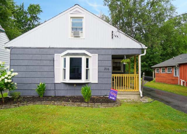 Property at 316 North Ave, North Tonawanda, NY 14120, 3 beds, 1 bath