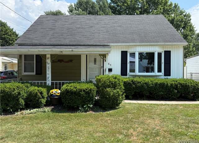 Property at 365 Linwood Ave, North Tonawanda, NY 14120, 4 beds, 1.5 baths