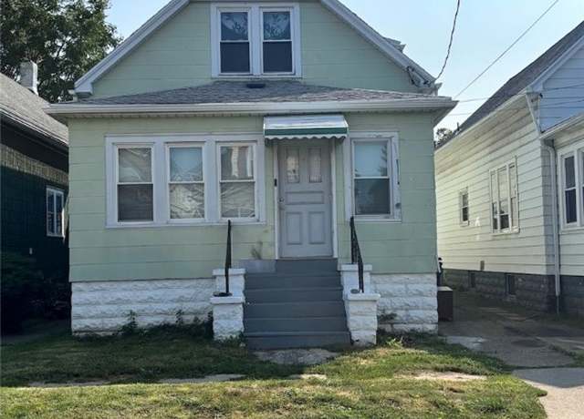 Property at 319 Barnard St, Buffalo, NY 14206, 4 beds, 2 baths