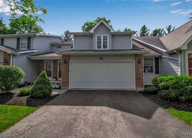 Property at 21 Towne Square Dr, Lancaster, NY 14086, 2 beds, 1.5 baths