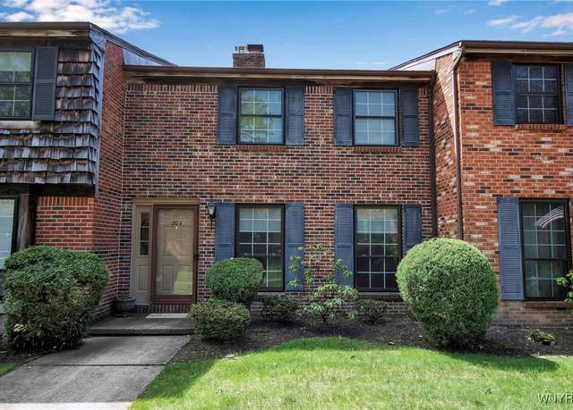 Property at 204 Wedgewood Dr, Amherst, NY 14221, 2 beds, 2.5 baths