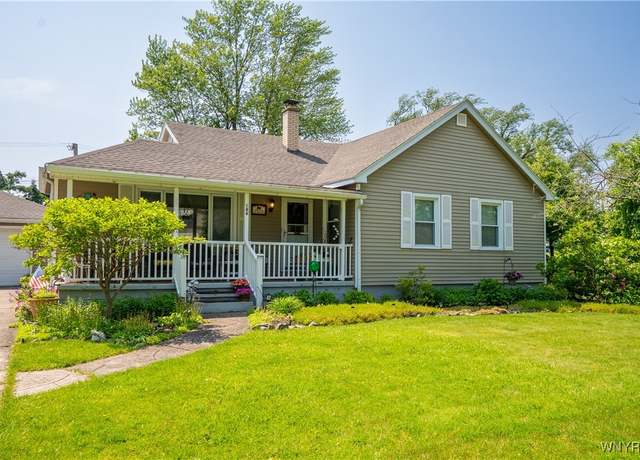 Property at 146 Mildred Dr, Cheektowaga, NY 14225, 3 beds, 1 bath
