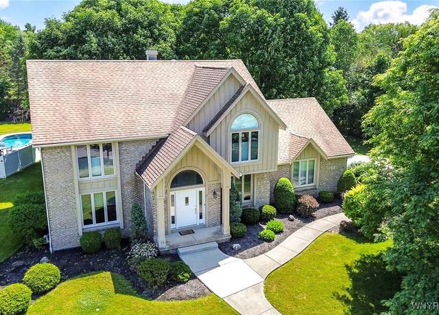 Property at 85 Viscount Dr, Amherst, NY 14221, 4 beds, 2.5 baths