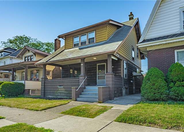 Property at 1139 Haeberle Ave, Niagara Falls, NY 14301, 4 beds, 2.5 baths