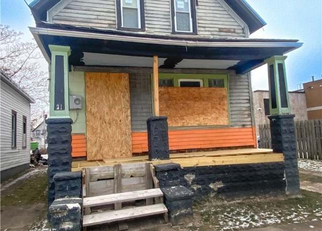 Property at 21 Liddell St, Buffalo, NY 14212, 5 beds, 2 baths