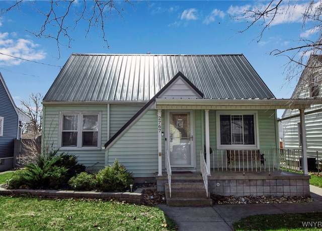 Property at 2767 Welch Ave, Niagara Falls, NY 14303, 4 beds, 2 baths