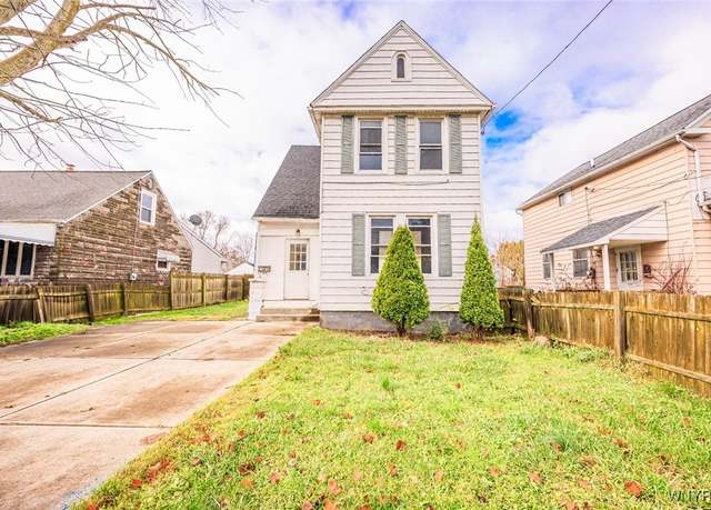 Property at 542 30th St, Niagara Falls, NY 14301, 4 beds, 1.5 baths