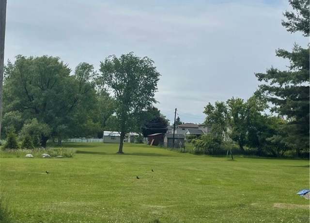Property at 125 Terrace Blvd, West Seneca, NY 14224