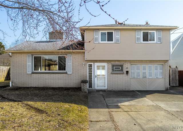 Property at 31 Lackawanna Ave, Cheektowaga, NY 14043, 3 beds, 1.5 baths