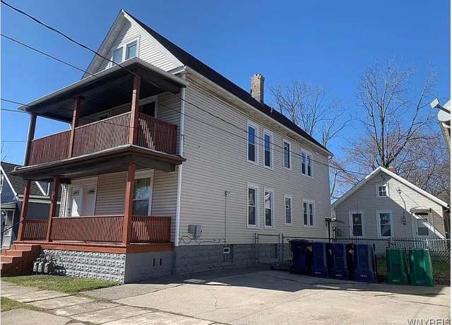 Property at 138 Austin St, Buffalo, NY 14207, 8 beds, 3 baths