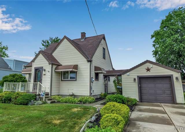 Property at 266 Terrace Blvd, Cheektowaga, NY 14043, 4 beds, 1 bath