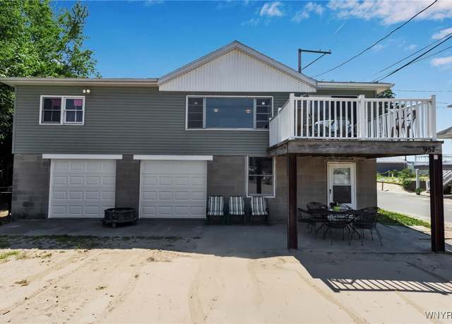 Property at 957 S Shore Dr, Hanover, NY 14081, 5 beds, 1 bath