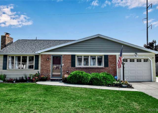 Property at 81 Satinwood Dr, Cheektowaga, NY 14225, 3 beds, 1.5 baths