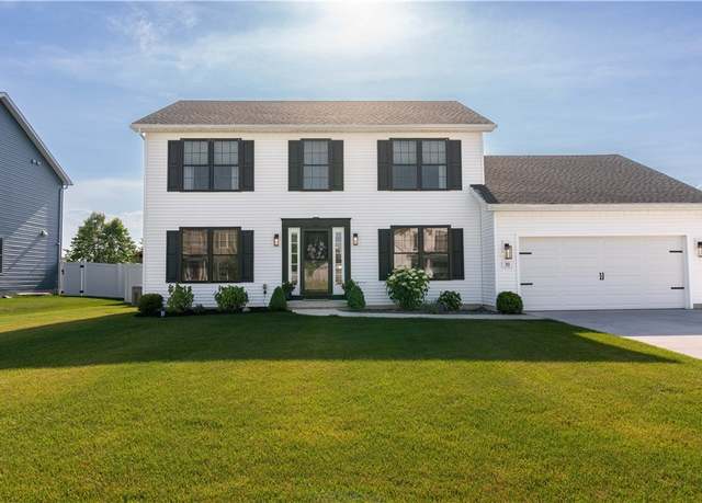 Property at 30 Weathersfield Ln, Lancaster, NY 14086, 4 beds, 2.5 baths