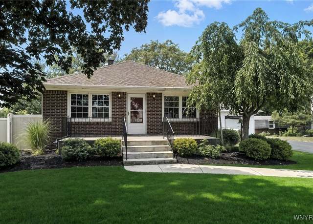 Property at 499 Lake Ave, Lancaster, NY 14086, 3 beds, 1.5 baths