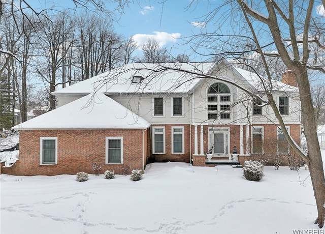 Property at 12 Hidden Pines Ct, Amherst, NY 14051, 6 beds, 5.5 baths