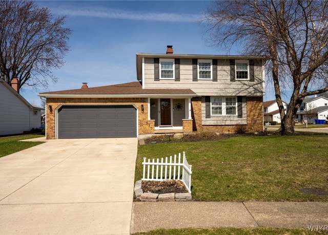 Property at 520 Meadow Dr, West Seneca, NY 14224, 3 beds, 1.5 baths