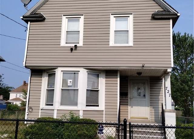Property at 727 19th St, Niagara Falls, NY 14301, 3 beds, 1 bath