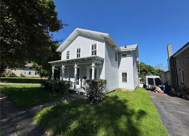 Property at 233 Lock St, Lockport-city, NY 14094, 7 beds, 2 baths