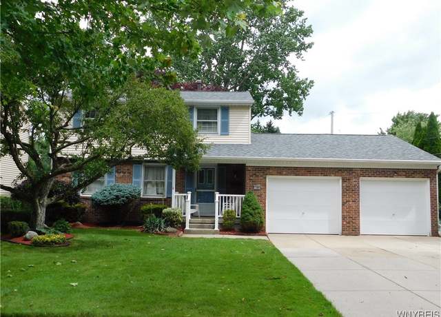 Property at 18 Joanie Ln Ln, Amherst, NY 14228, 4 beds, 1.5 baths