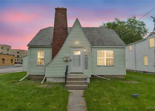 Property at 29 Meridian St, Lancaster, NY 14043, 3 beds, 2.5 baths