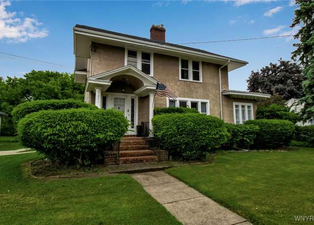 Property at 1031 Gwinn St, Shelby, NY 14103, 4 beds, 1.5 baths