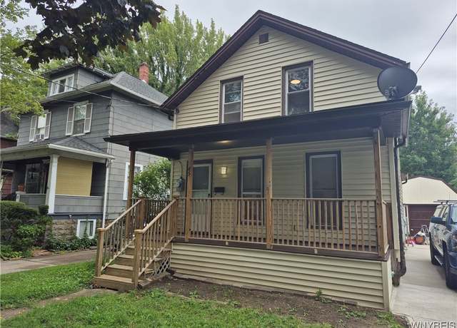 Property at 45 Hill St, Tonawanda, NY 14150, 3 beds, 1.5 baths
