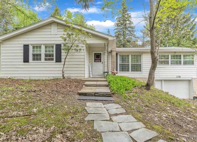 Property at 178 Behm Rd, Aurora, NY 14170, 3 beds, 1 bath