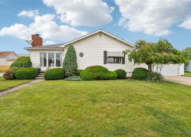 Property at 66 Gierlach St, Cheektowaga, NY 14212, 2 beds, 1 bath