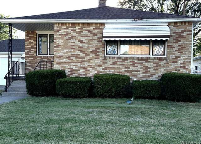 Property at 130 Garland Ave, Cheektowaga, NY 14206, 3 beds, 1 bath