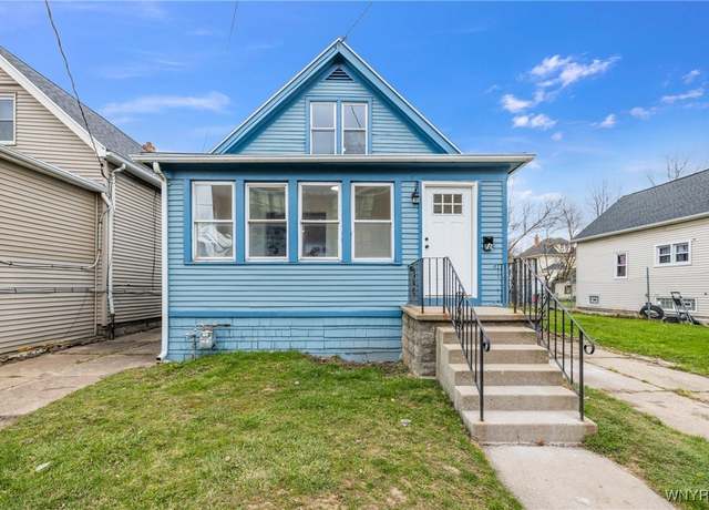 Property at 724 E Amherst St, Buffalo, NY 14215, 4 beds, 1 bath
