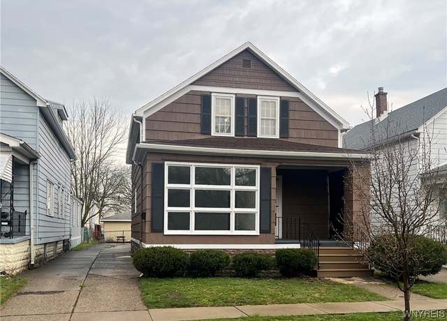 Property at 90 Jackson Ave, Cheektowaga, NY 14212, 4 beds, 1 bath