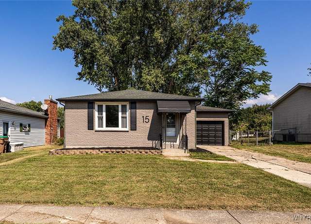 Property at 15 Wyndmoor Ct, Cheektowaga, NY 14043, 3 beds, 1 bath