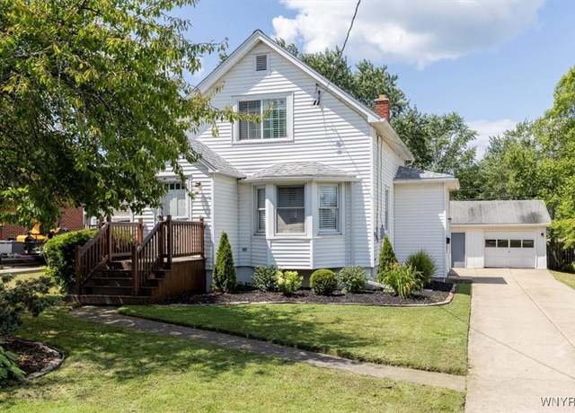 Property at 3598 Wabash Ave, Hamburg, NY 14219, 3 beds, 1 bath