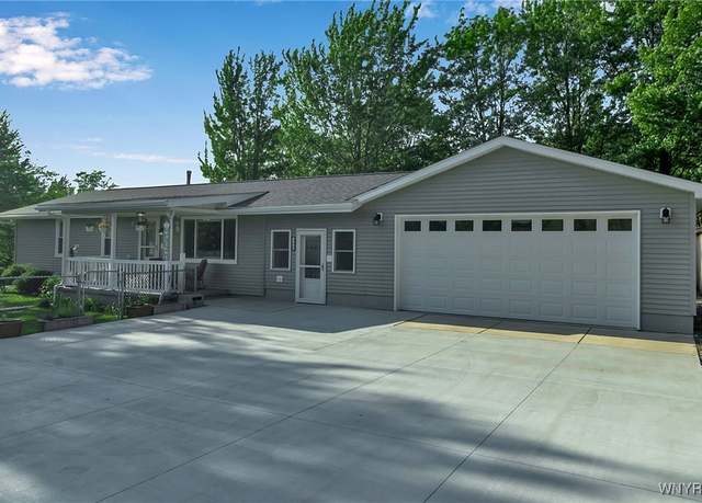 Property at 590 Kennedy Ave, Evans, NY 14006, 3 beds, 1.5 baths